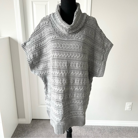 Eight Eight Eight Crowl Neck  Cable Knit Dolman Sleeve Sweater Tunics - Picture 1 of 14